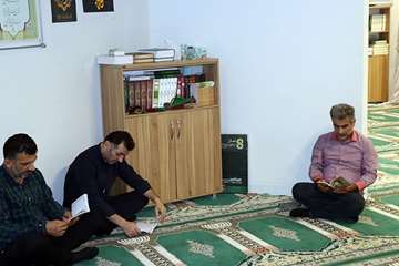 مراسم زیارت عاشورا در دانشکده