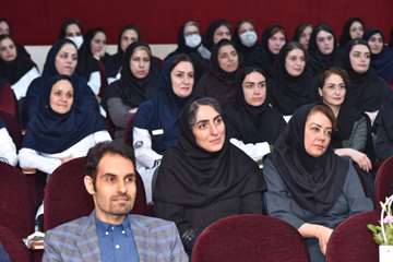 گرامیداشت روز استاد و تقدیر از اساتید بازنشسته