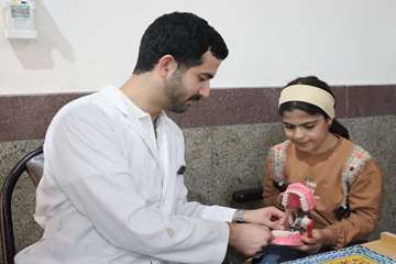 پویش سلامت دهان و دندان در دانشکده دندانپزشکی