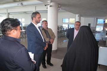 بازدید معاون فرهنگی دانشجویی دانشگاه از سلف سرویس سایت لاکان