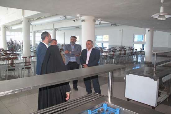 بازدید معاون فرهنگی دانشجویی دانشگاه از سلف سرویس سایت لاکان 